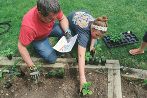 Garden-In-A-Box-Veggie-Planting-SMALL